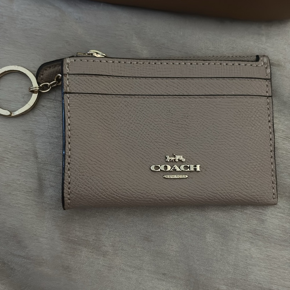 Coach Brown Leather Wristlet and Card Holder Set Bundle - Picture 9 of 13